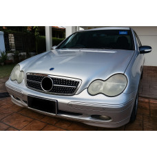 Передня решітка Diamond Silver для Mercedes C-class W203 2000-2007 рр